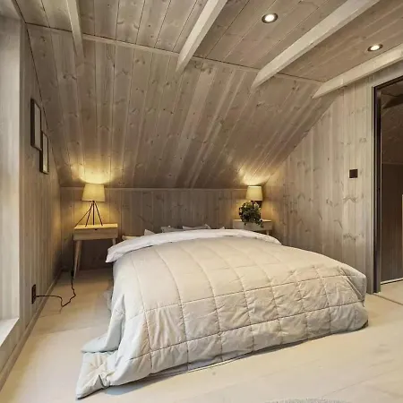 木屋 Modern In *
